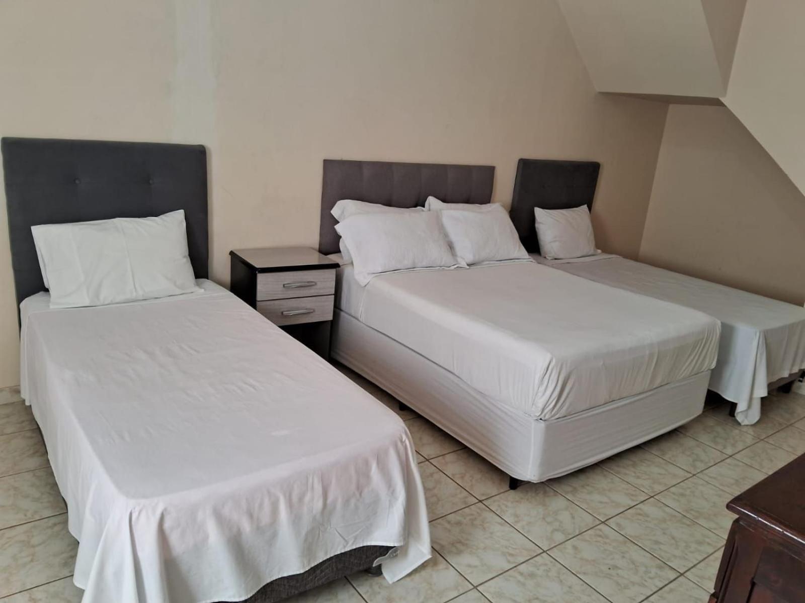 Casa Santa Amelia C/ Garagem Villa เซาฮอเก ภายนอก รูปภาพ